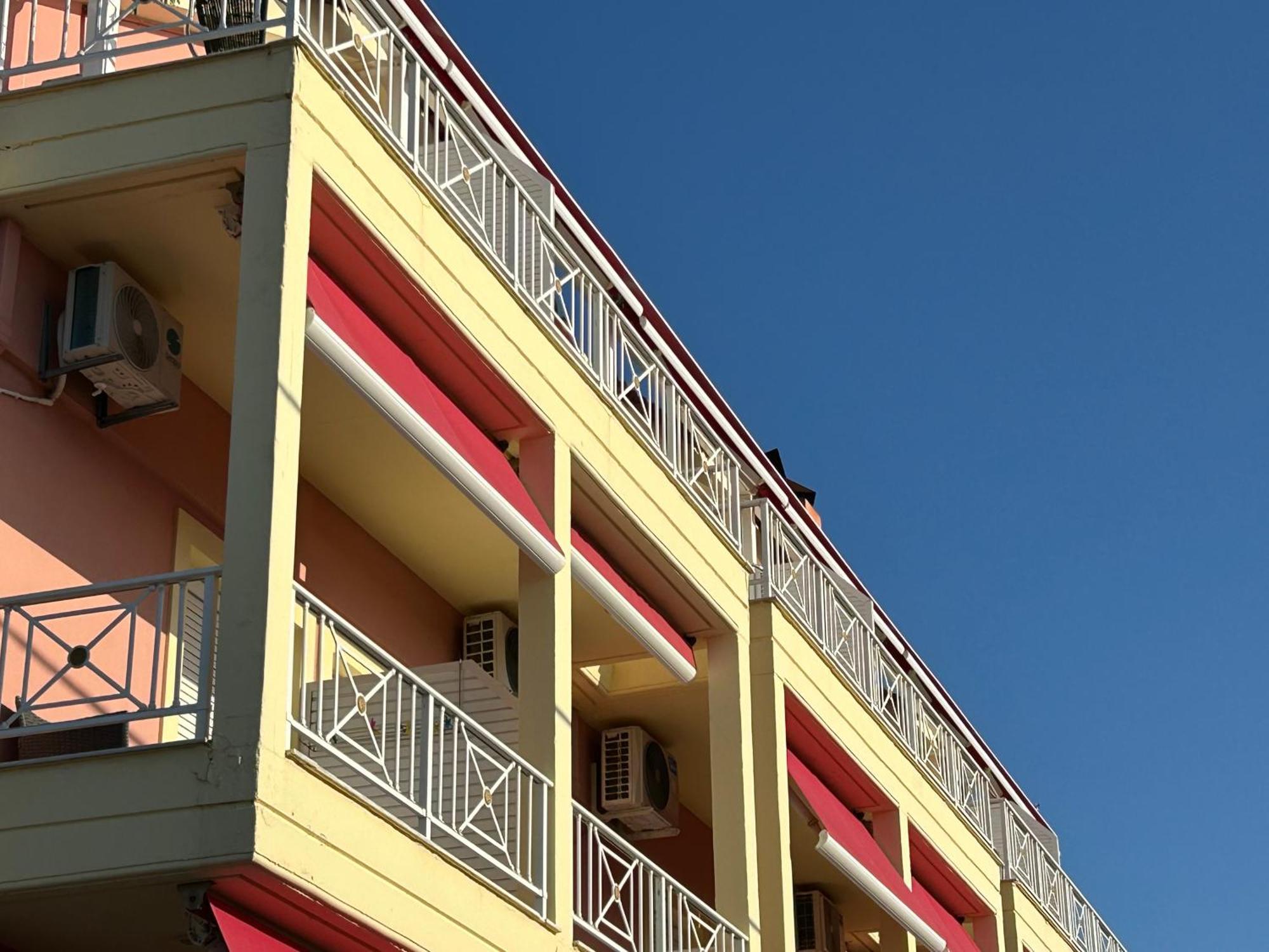 Brati II Beach Hotel Arkoudi Buitenkant foto